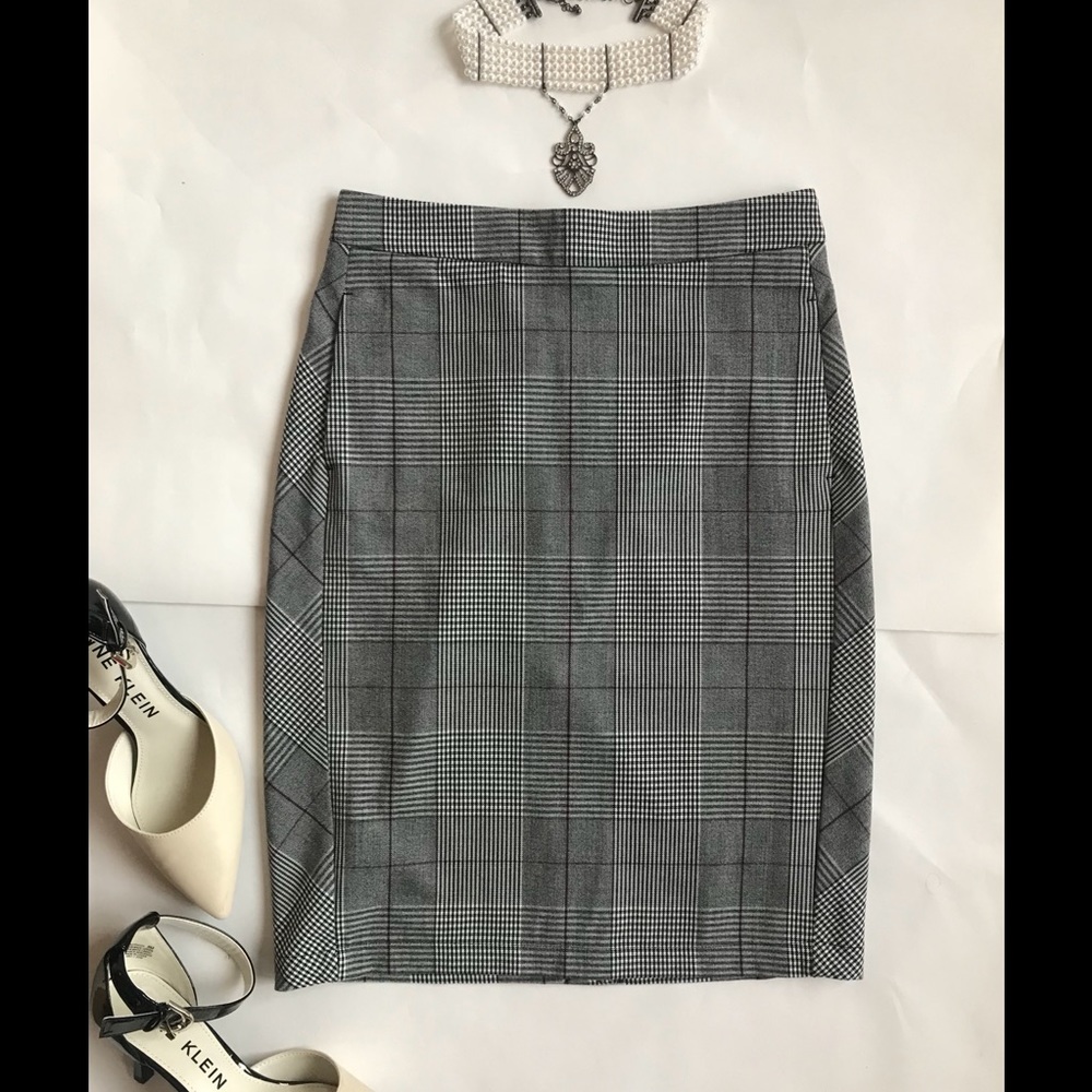 Gray & Red Plaid Pencil Skirt NWOT